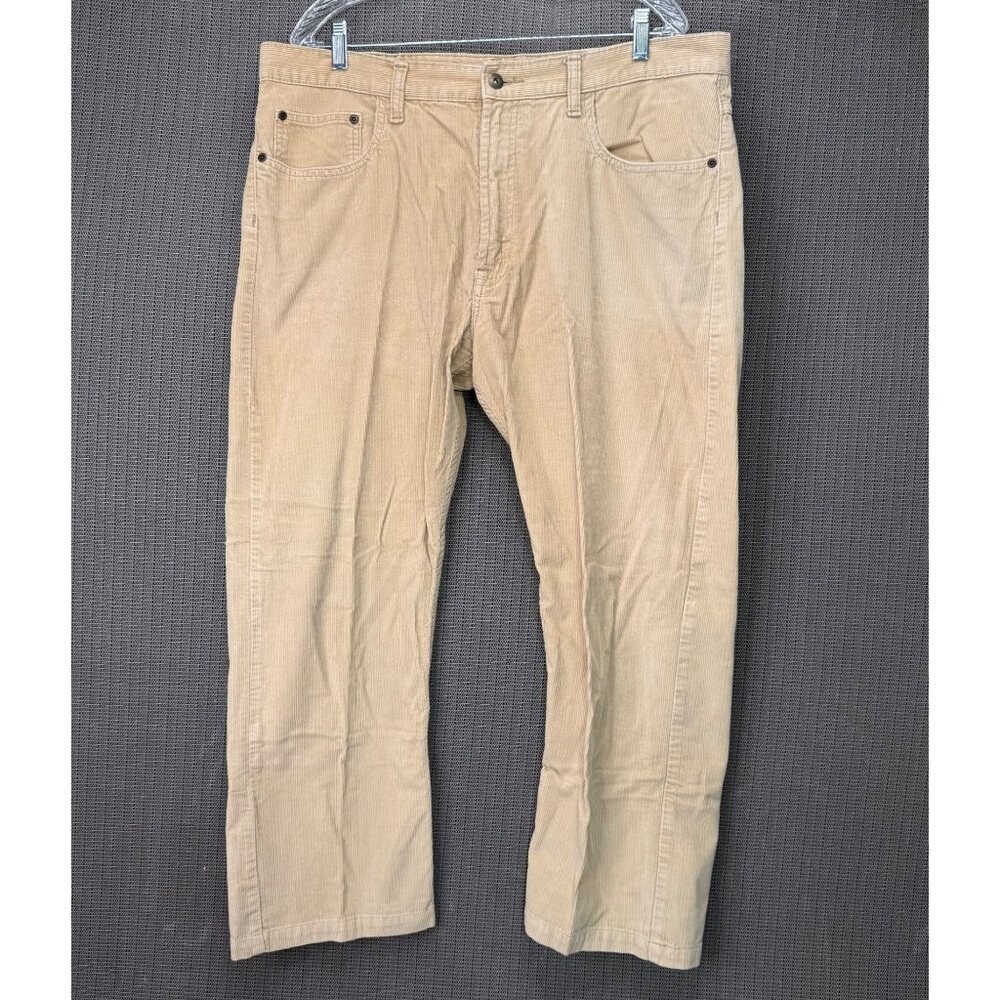 Wrangler Mens Size 38x30 Beige Straight Fit Corduroy Pants Casual Comfortable